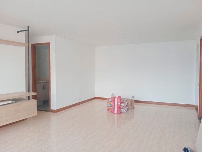 Apartamento de 3 alcobas en arriendo en Laureles, Medellín, 115 m² · foto 5 de 19
