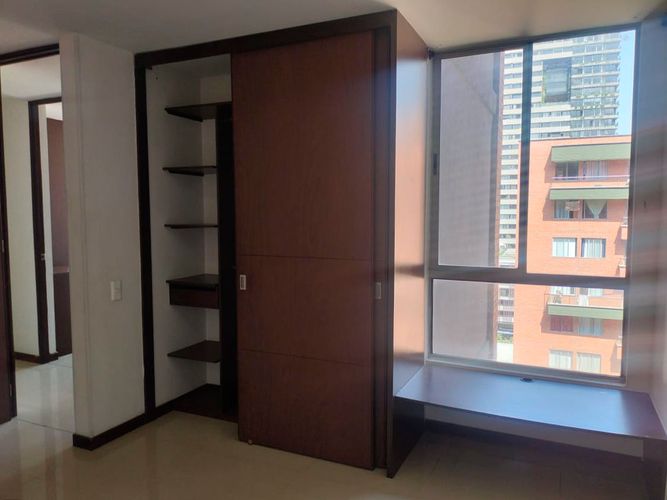 Apartamento de 3 alcobas en arriendo en El Poblado, Medellín, 72 m² · foto 10 de 20