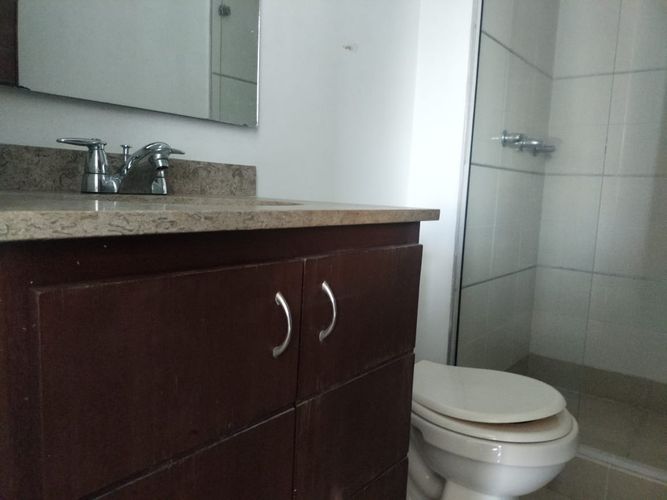 Apartamento de 3 alcobas en arriendo en El Poblado, Medellín, 72 m² · foto 18 de 20
