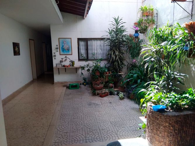 Local en arriendo en Laureles, Medellín, 300 m² · foto 18 de 18