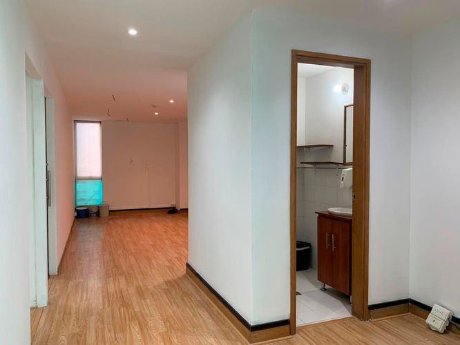 Oficina en arriendo en El Poblado, Medellín, 88 m² · foto 9 de 11