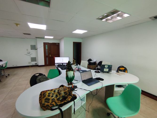 Oficina en arriendo en El Poblado, Medellín, 66 m² · foto 2 de 15