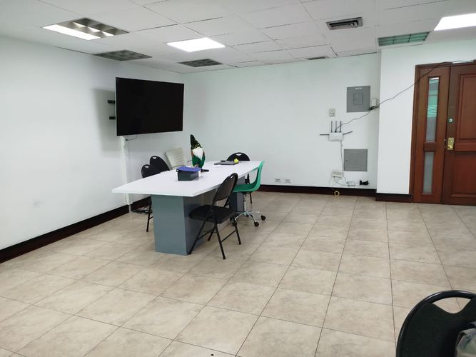 Oficina en arriendo en El Poblado, Medellín, 66 m² · foto 5 de 15