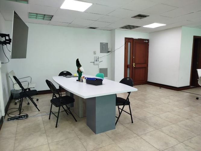 Oficina en arriendo en El Poblado, Medellín, 66 m² · foto 6 de 15