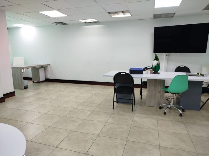 Oficina en arriendo en El Poblado, Medellín, 66 m² · foto 8 de 15