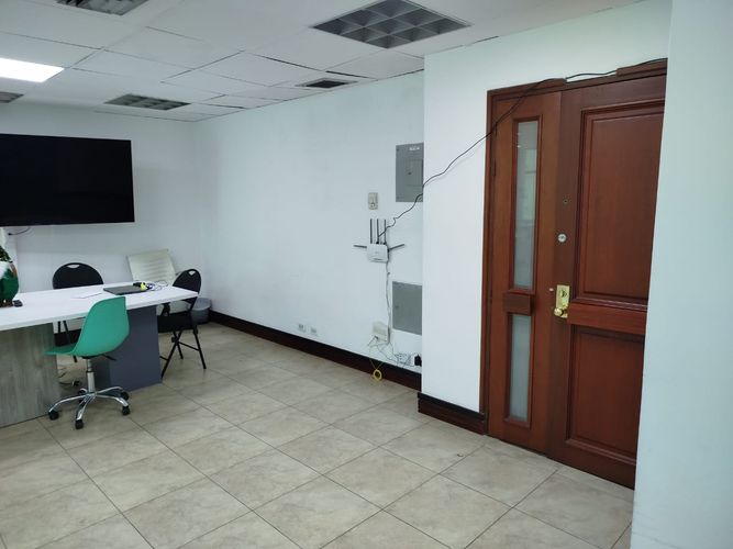 Oficina en arriendo en El Poblado, Medellín, 66 m² · foto 12 de 15