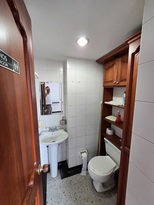 Consultorio en venta en Sector Plaza De Bolivar, Pereira, 19 m² · foto 3 de 6