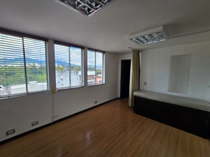 Consultorio en venta en Sector Plaza De Bolivar, Pereira, 41 m² · foto 4 de 11