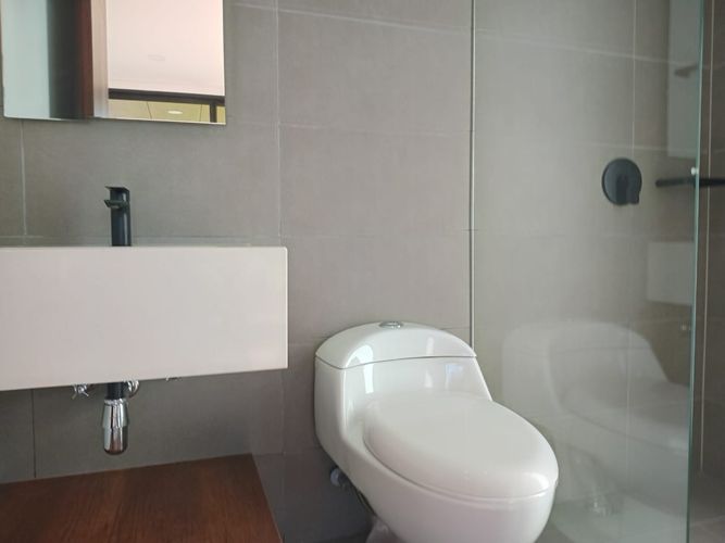 Apartamento de 3 alcobas en arriendo en El Poblado, Medellín, 132 m² · foto 13 de 15