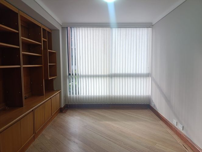 Apartamento de 3 alcobas en arriendo en El Poblado, Medellín, 175 m² · foto 13 de 20