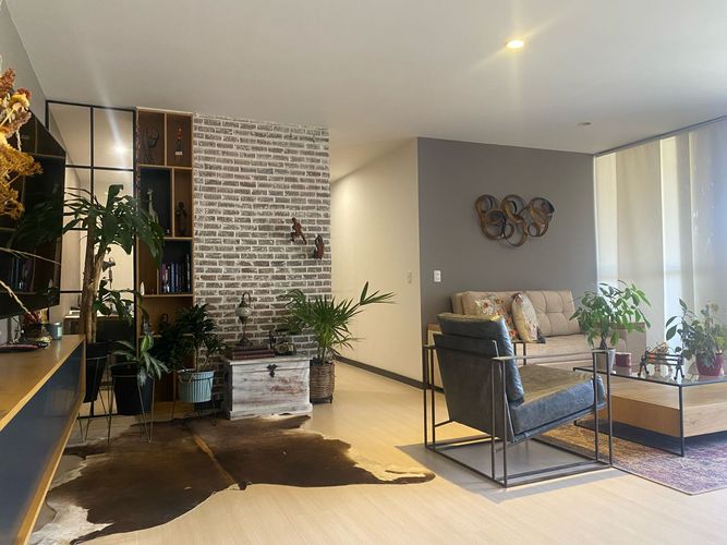 Apartamento de 2 alcobas en arriendo en Loma Del Esmeraldal, Envigado, 114 m² · foto 4 de 19