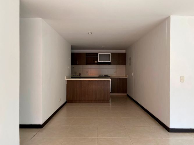 Apartamento de 3 alcobas en arriendo en San Jose, Sabaneta, 106 m² · foto 4 de 19