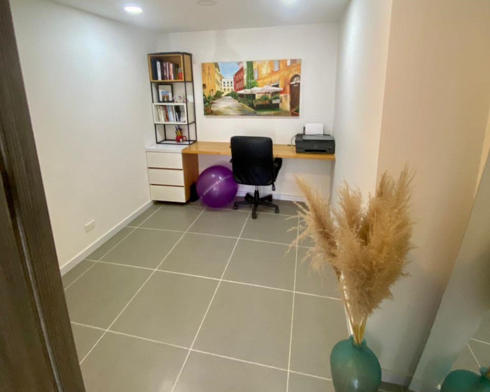 Apartamento en venta en Cumbres, Envigado · foto 8 de 17