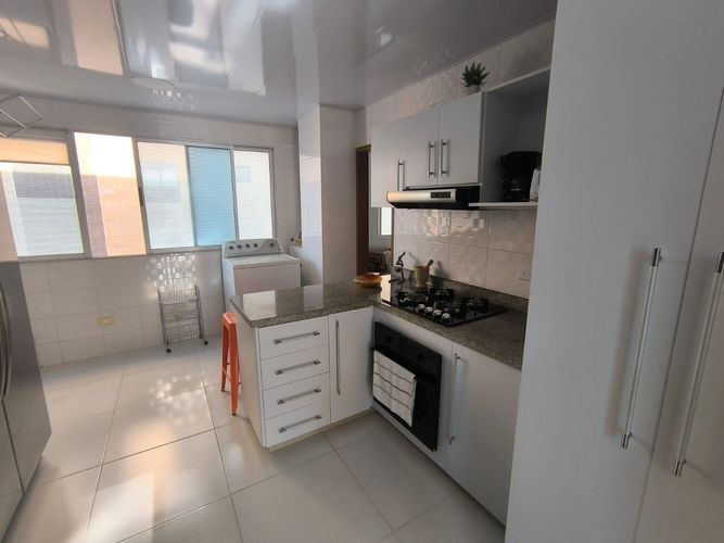 Apartamento de 3 alcobas en venta en Altos De Riomar, Barranquilla, 234 m² · foto 13 de 24
