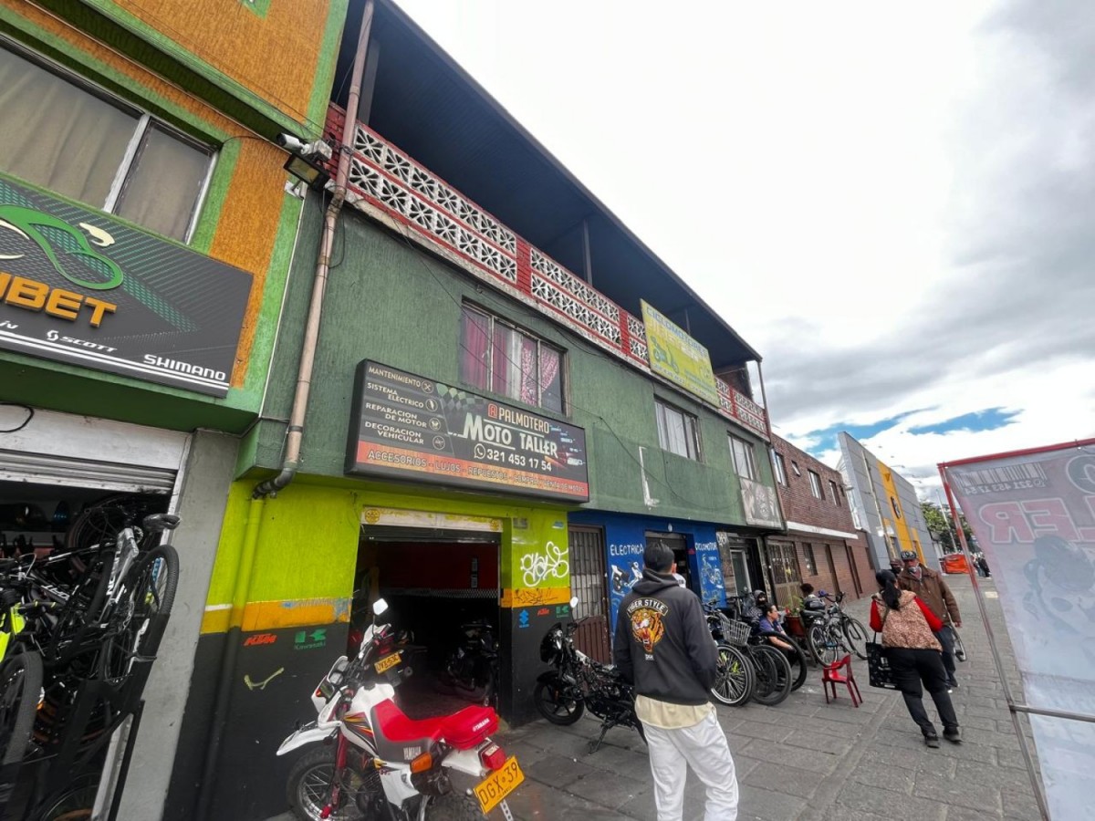 Casa en venta en El Cedro, Bogotá · foto 2 de 24