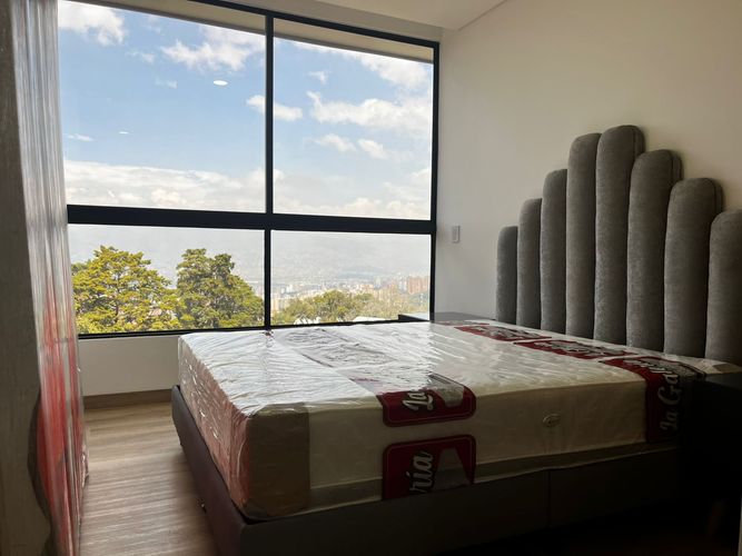 Apartamento de 3 alcobas en arriendo en Escobero, Envigado, 166 m² · foto 13 de 19