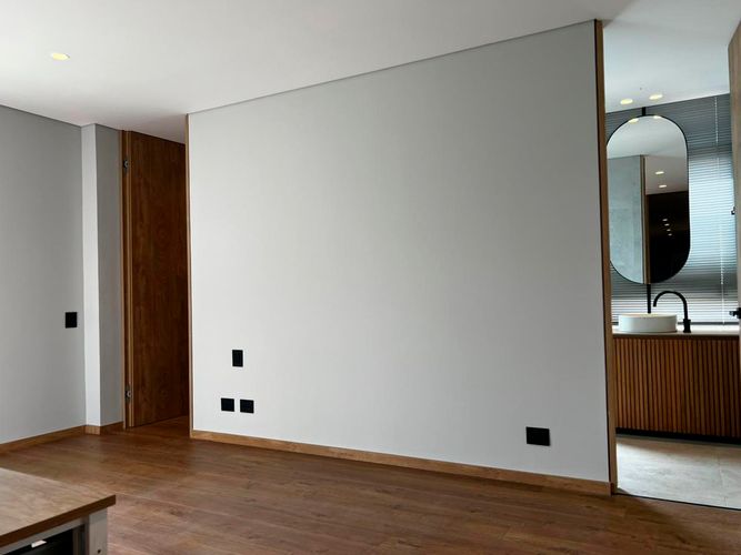 Apartamento de 2 alcobas en arriendo en El Poblado, Medellín, 198 m² · foto 10 de 18