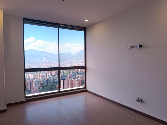 Apartamento de 3 alcobas en arriendo en Altos Del Poblado, Medellín, 112 m² · foto 11 de 16
