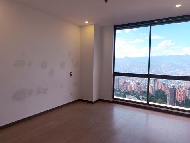 Apartamento de 3 alcobas en arriendo en Altos Del Poblado, Medellín, 112 m² · foto 12 de 16