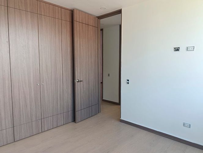 Apartamento de 3 alcobas en arriendo en Altos Del Poblado, Medellín, 112 m² · foto 13 de 16