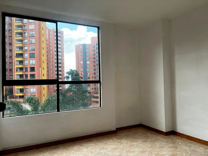 Apartamento de 3 alcobas en arriendo en El Poblado, Medellín, 120 m² · foto 10 de 18