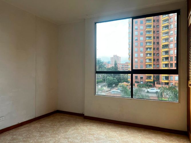 Apartamento de 3 alcobas en arriendo en El Poblado, Medellín, 120 m² · foto 12 de 18