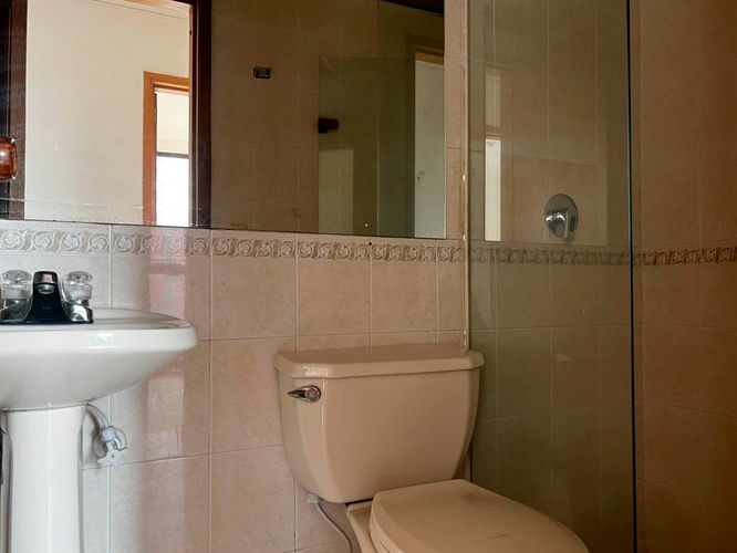 Apartamento de 3 alcobas en arriendo en El Poblado, Medellín, 120 m² · foto 17 de 18