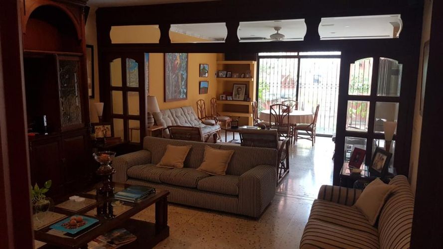 Casa en venta en Altos Del Prado, Barranquilla · foto 2 de 24