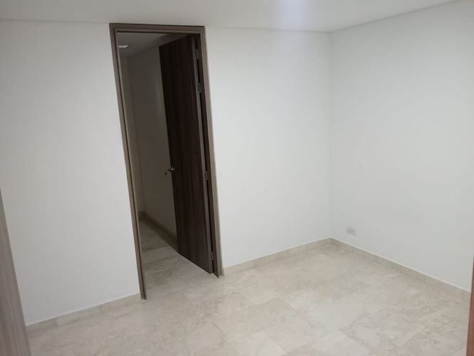 Apartamento de 3 alcobas en arriendo en Laureles, Medellín, 95 m² · foto 9 de 18