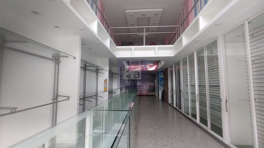 Local en arriendo en Centro, Bucaramanga, 181 m² · foto 2 de 5