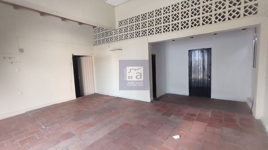 Local en arriendo en Granada, Bucaramanga, 34 m² · foto 4 de 5