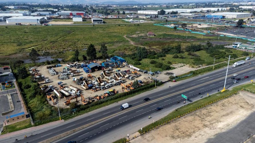 Lote en venta en Siberia, Cota, 25282 m² · foto 2 de 24