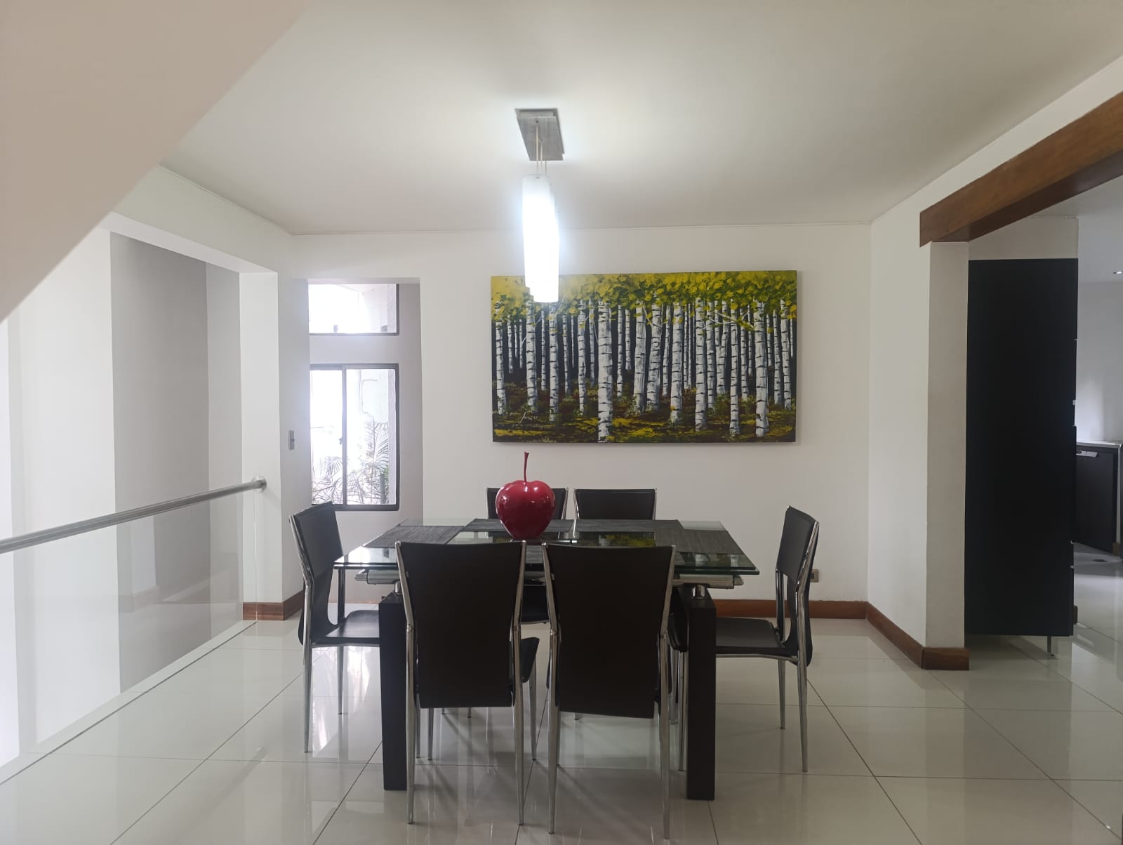 Casa en arriendo en El Poblado, Medellín · foto 3 de 19