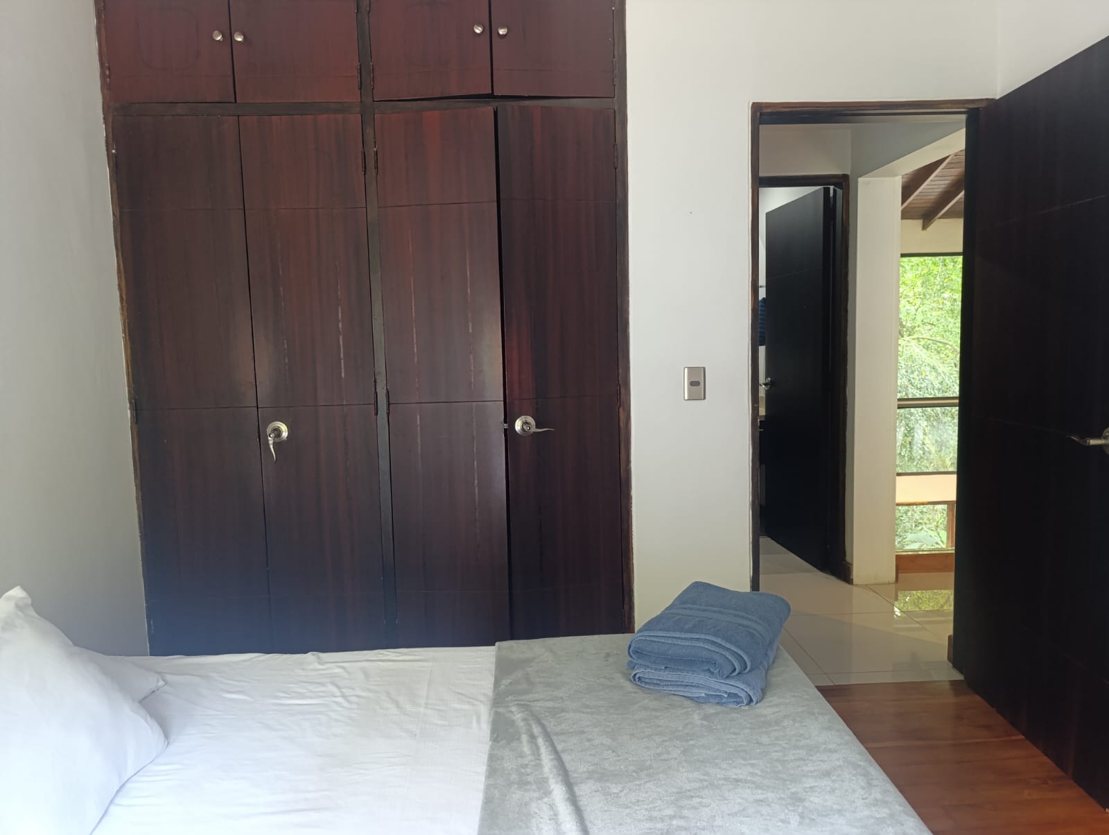 Casa en arriendo en El Poblado, Medellín · foto 10 de 19