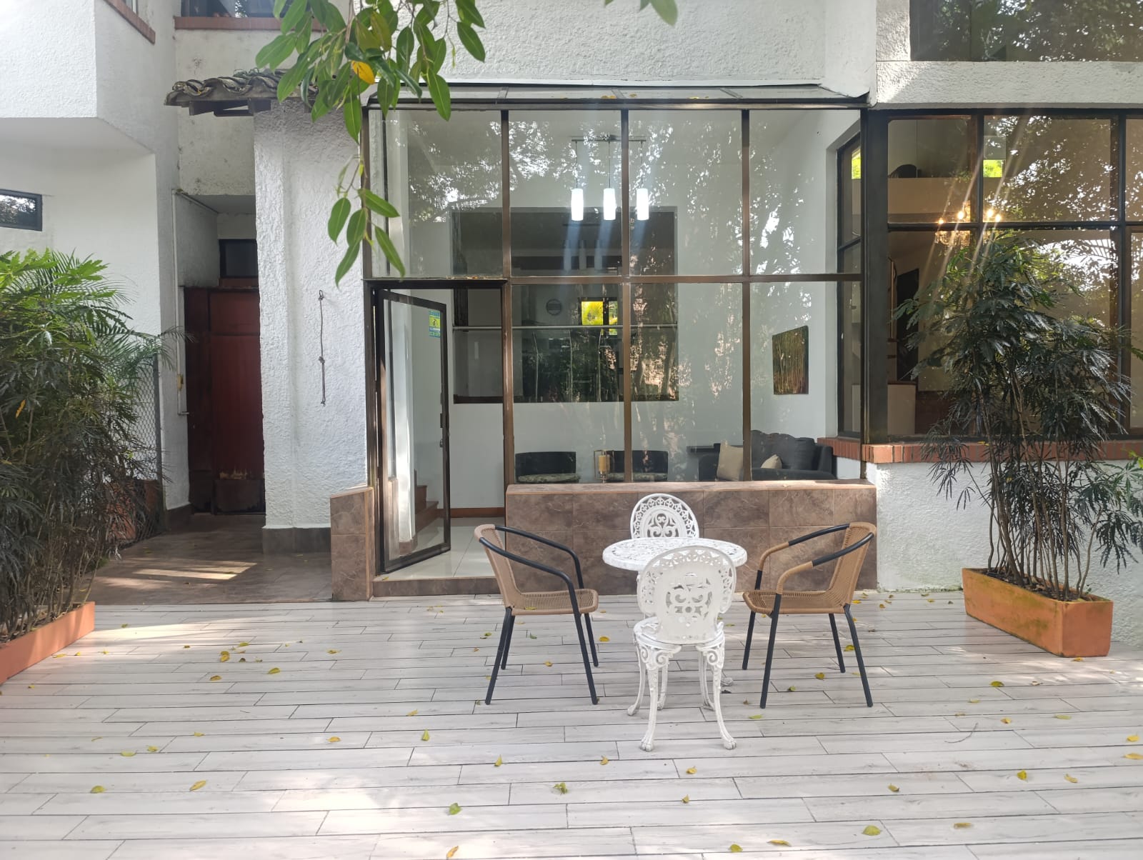 Casa en arriendo en El Poblado, Medellín · foto 18 de 19