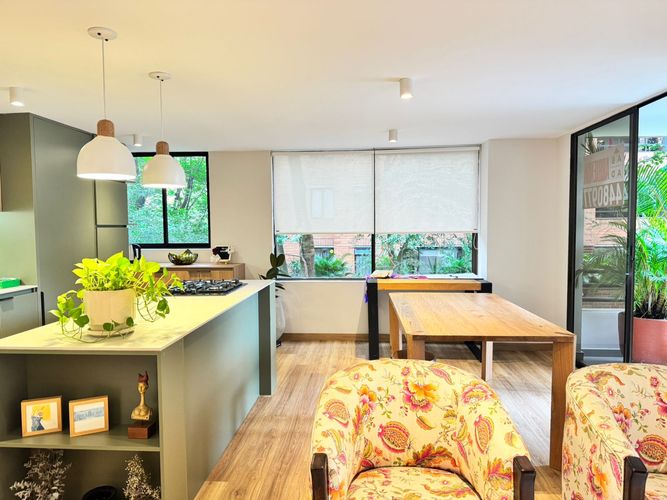 Apartamento de 2 alcobas en arriendo en El Poblado, Medellín, 110 m² · foto 5 de 15