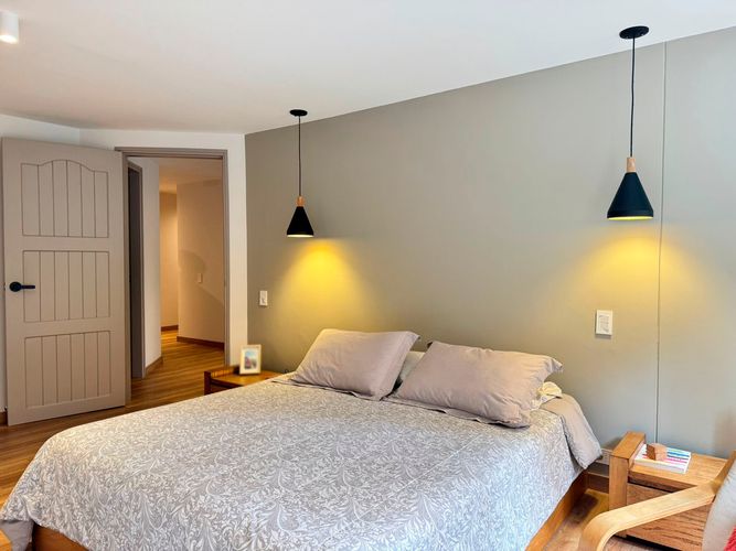 Apartamento de 2 alcobas en arriendo en El Poblado, Medellín, 110 m² · foto 12 de 15