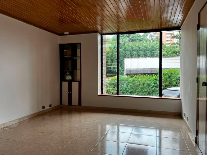 Apartamento de 3 alcobas en arriendo en El Poblado, Medellín, 120 m² · foto 11 de 17