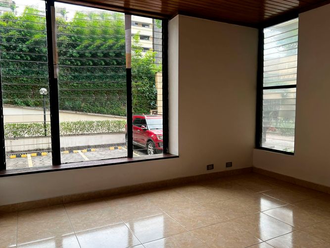 Apartamento de 3 alcobas en arriendo en El Poblado, Medellín, 120 m² · foto 13 de 17
