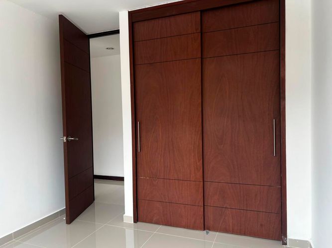 Apartamento de 3 alcobas en arriendo en Cumbres, Envigado, 91 m² · foto 12 de 17