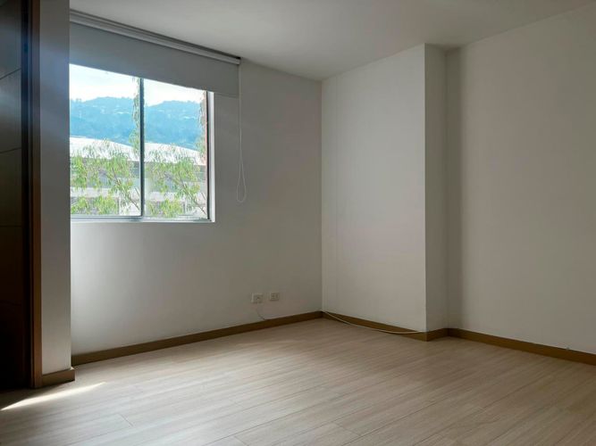 Apartamento de 2 alcobas en arriendo en Cumbres, Envigado, 97 m² · foto 12 de 18