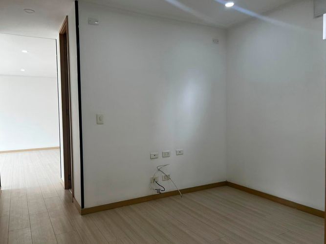 Apartamento de 2 alcobas en arriendo en Cumbres, Envigado, 97 m² · foto 13 de 18