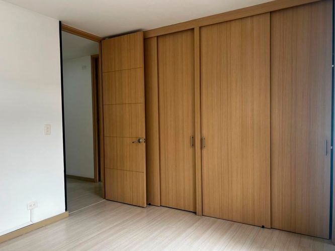 Apartamento de 2 alcobas en arriendo en Cumbres, Envigado, 97 m² · foto 16 de 18