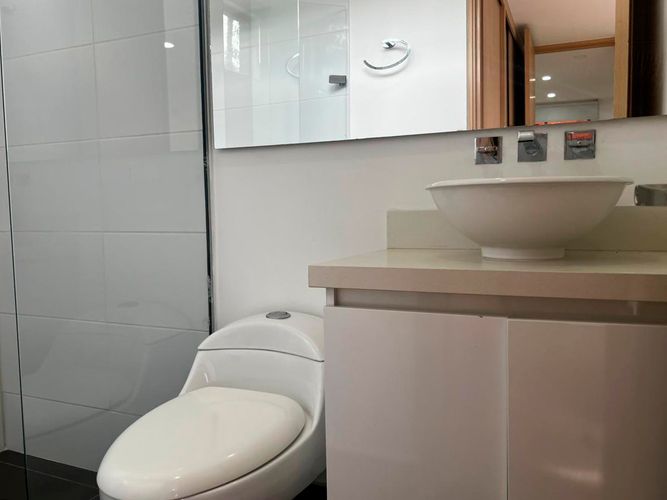 Apartamento de 2 alcobas en arriendo en Cumbres, Envigado, 97 m² · foto 17 de 18