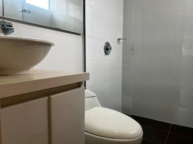 Apartamento de 2 alcobas en arriendo en Cumbres, Envigado, 97 m² · foto 18 de 18