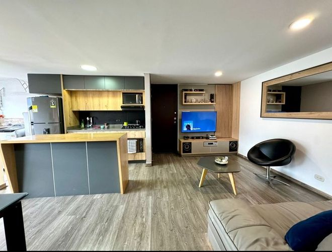 Apartamento de 3 alcobas en venta en Suramerica, Itagüí, 89 m² · foto 1 de 24
