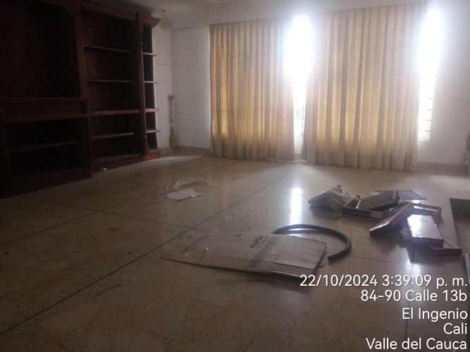 Casa de 5 alcobas en venta en El Ingenio, Cali, 561 m² · foto 5 de 9