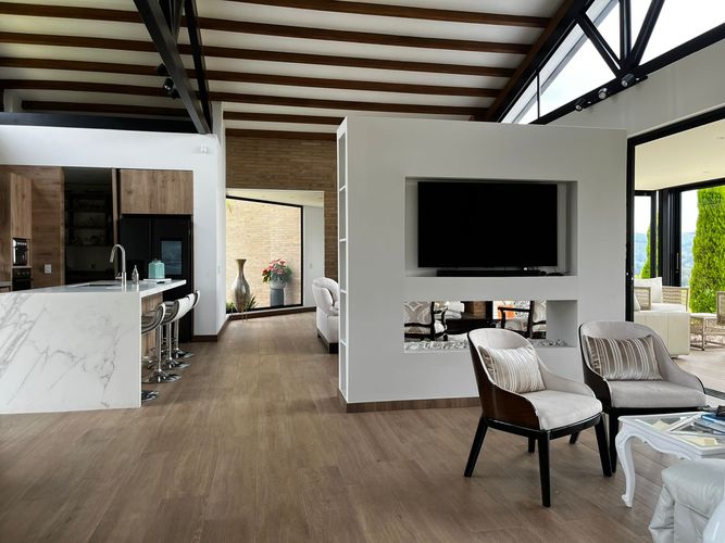 Casa de 3 alcobas en venta en El Retiro, 300 m² · foto 3 de 20