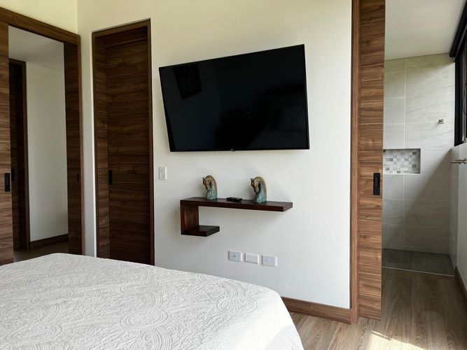 Casa de 3 alcobas en venta en El Retiro, 300 m² · foto 10 de 20