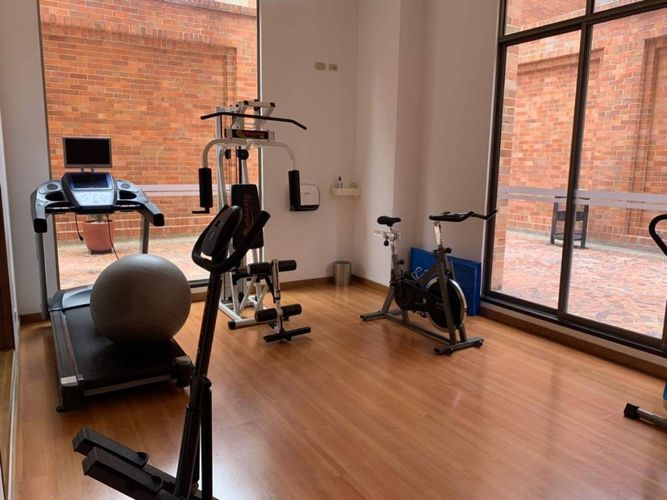 Apartamento de 3 alcobas en venta en La Carolina, Bogotá, 240 m² · foto 21 de 24